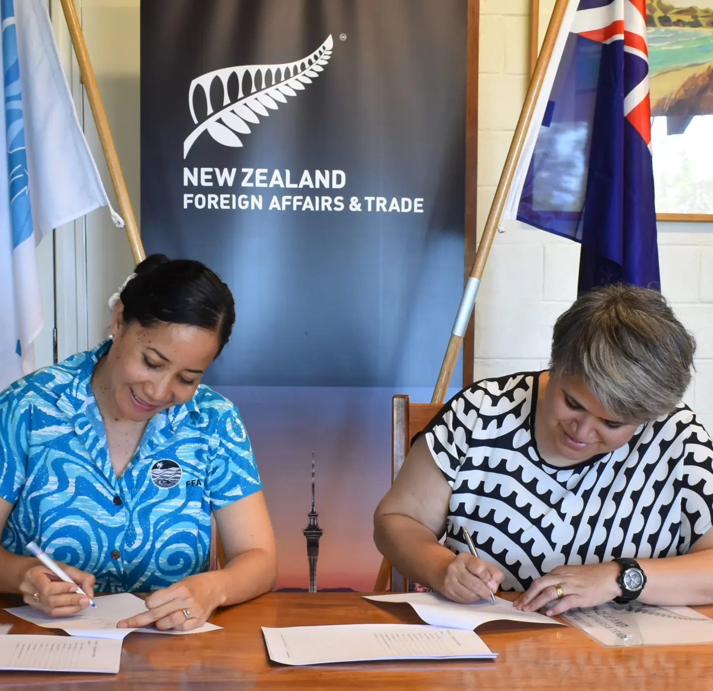 FFA Director General, Dr Manu Tupou-Roosen and  NZ High Commissioner Georgina Roberts sign $18million agreement for support to Pacific Fisheries.