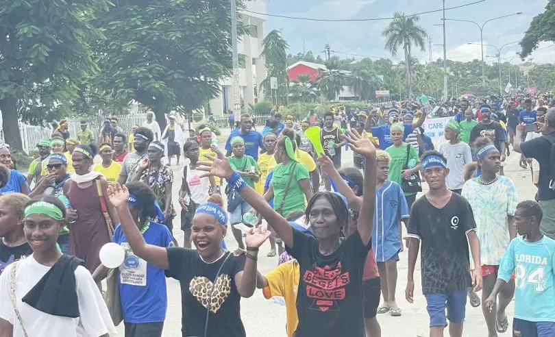In Solomon Islands, six women candidates ran as independents, accounting for 30 per cent of female candidates, compared to 34 per cent of total candidates.
