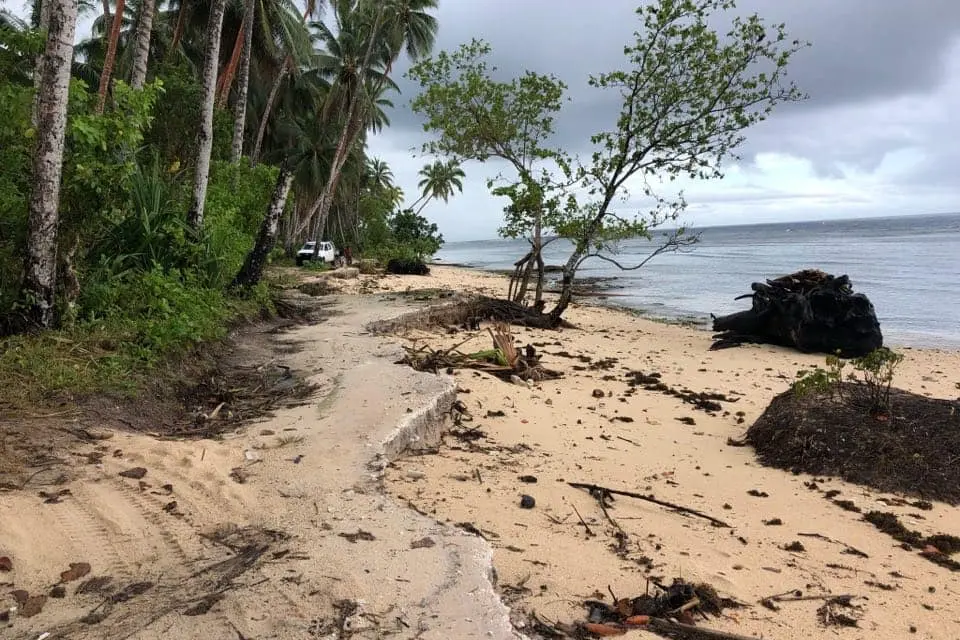 Encroachment into Osi Lake beach, the once vast sandy beach is now slowly shifting.