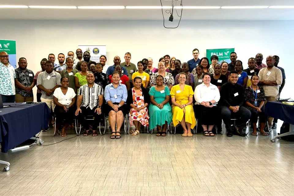Among the important agenda of the “Tok Stori” is to share to local stakeholders all the information gathered around Labour Mobility, Economics data and worker journey experience.