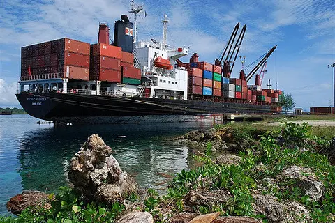 Automated customs operations now allow, for example, importers to pre-clear their goods online and avoid queuing for hours at the port or airport.