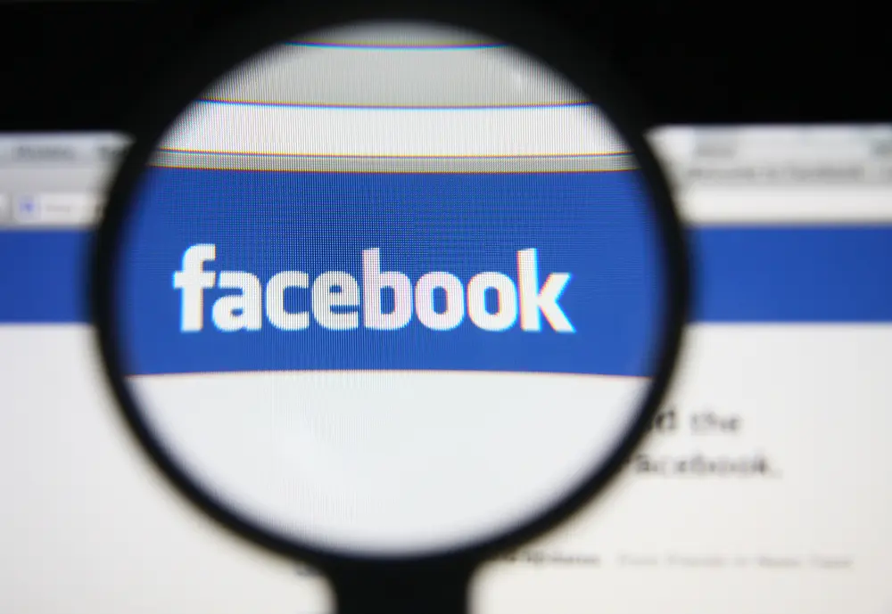 Members of the business community have shared their concerns with SICCI yesterday while others opposed the decision to temporarily ban Facebook.