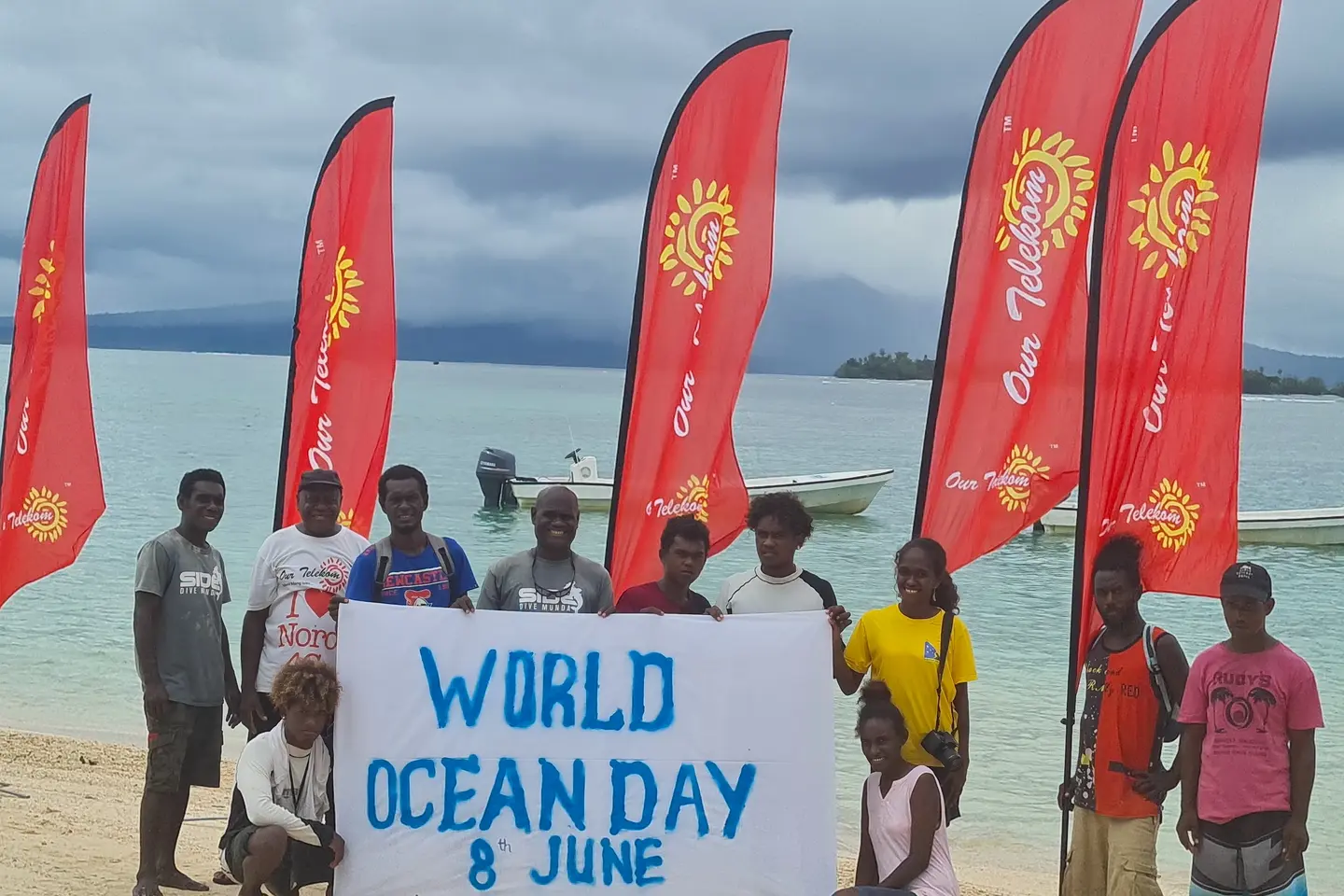 The four Solomon Islands companies and local Solomon Islands youths joined the global campaign via a beach and underwater clean up in the ocean around Munda.