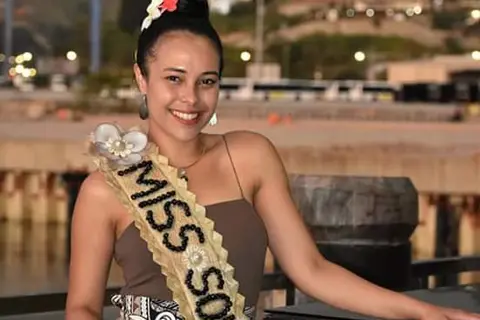 Solomon Islanders Rally Behind Miss Solomons
