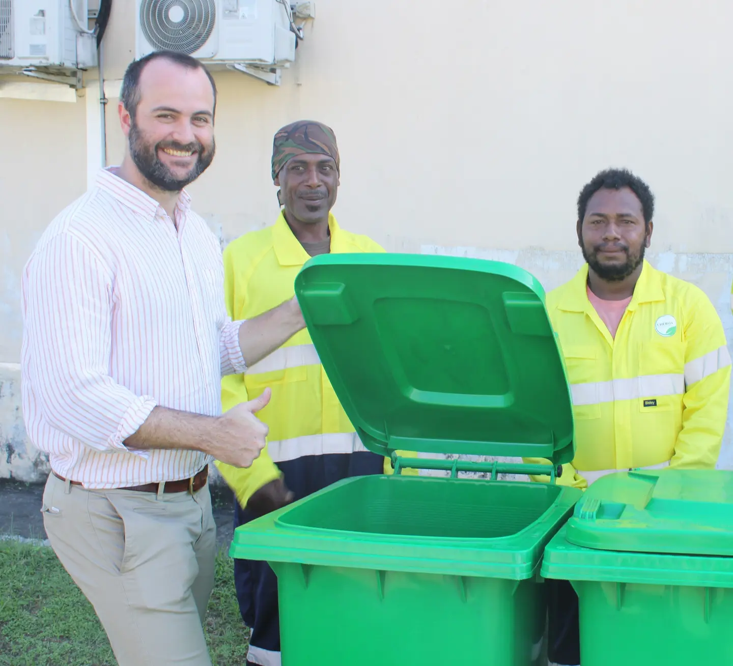 The Australian High Commission’s First Secretary – Economic, William Rowell, inspecting Cheroa’s new bins. This collaboration aims to enhance waste collection services in Honiara, benefiting local communities and the environment.
