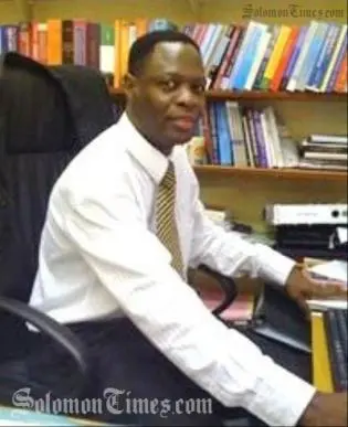 Cephas Lumina, the Independent Expert on the effects of foreign debt on the enjoyment of human rights, called for a "medium-term exit strategy for their development assistance programmes."