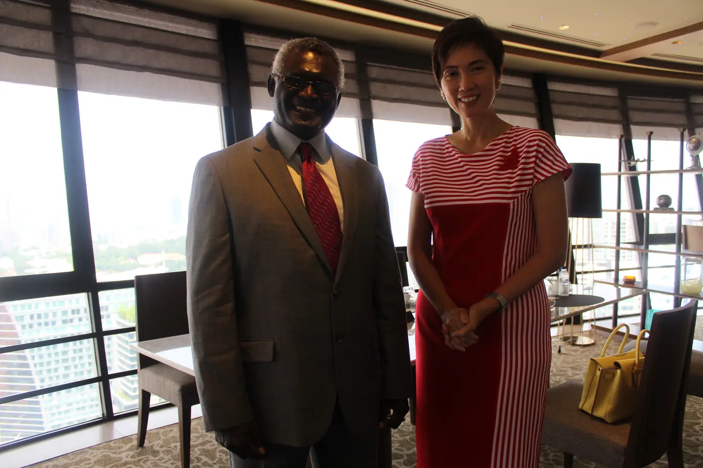 Prime Minister Sogavare and Singapore’s Senior Minister of State, Hon Josephine Teo.