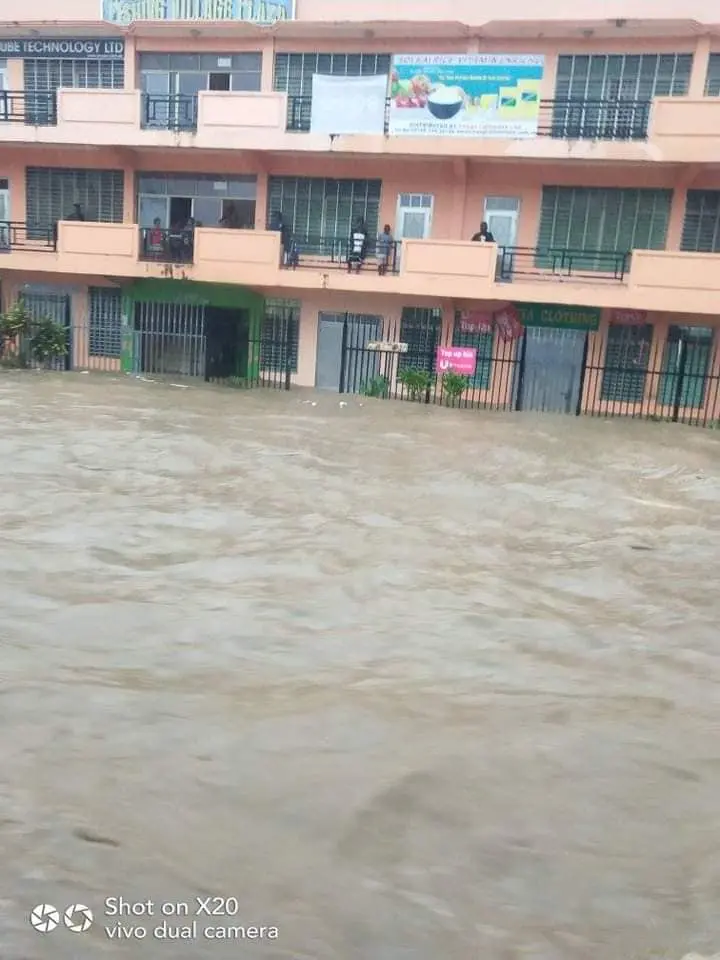The capital city Honiara has seen roads flooded on Friday after heavy downpour.