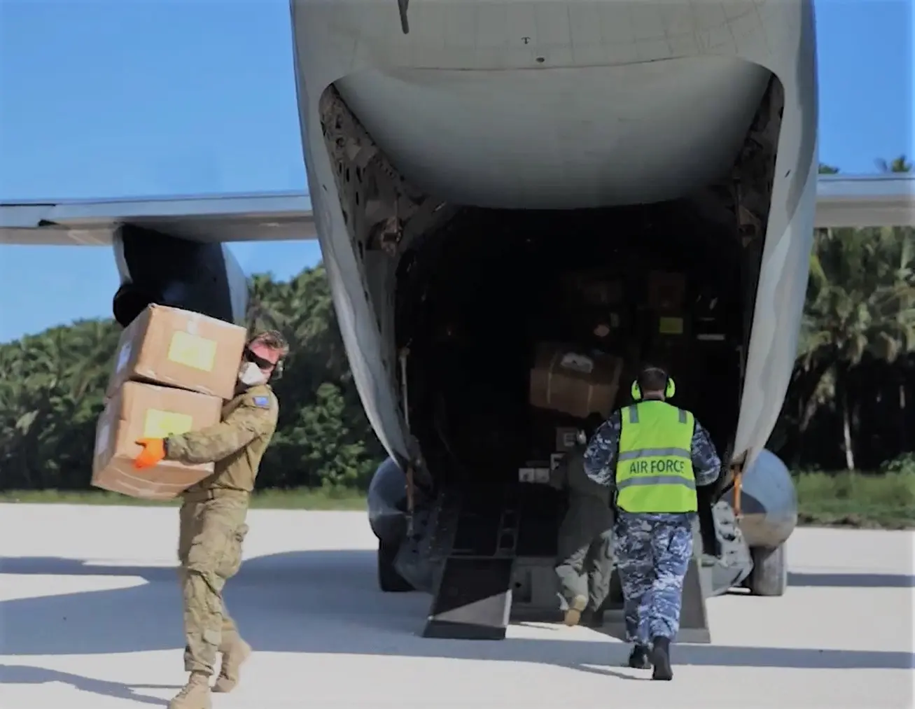 “The handing over of critical life-saving equipment and consumables demonstrates the continuous unwavering commitment of the government of Australia to the government and people of Solomon Islands,” said Health Minister, Dr. Culwick Togamana.