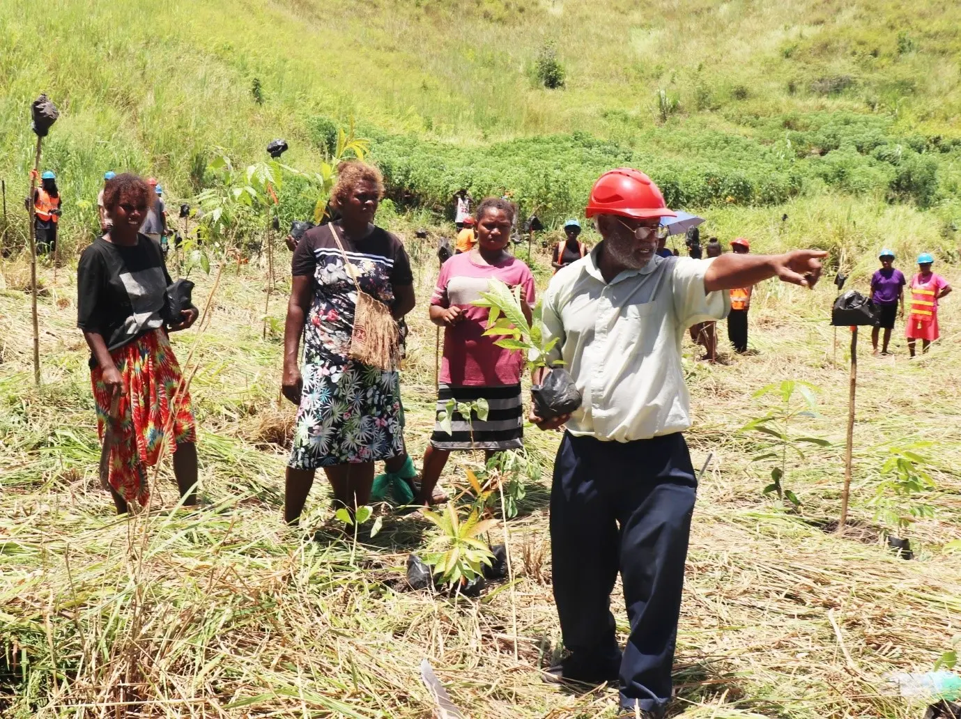 The event brought together staff and students from SINU  and representatives from the Ministry of Culture and Tourism, the Ministry of Environment, Climate Change, Disaster Management, and Meteorology, and the Ministry of Forestry and Research and local residents.