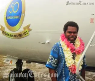 Temotu Premier Father Charles Brown Beu thanked Solomon Airlines and its board for linking Lata to the rest of the country through its services.