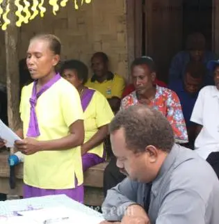 Honorable Manetoali said it is important that political leaders take the government down to the village level.