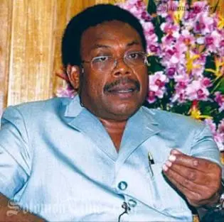 Prime Minister Sikua says salary details of all state workers are readily accessible in the Treasury Department if the newspaper desires to get the accurate details.