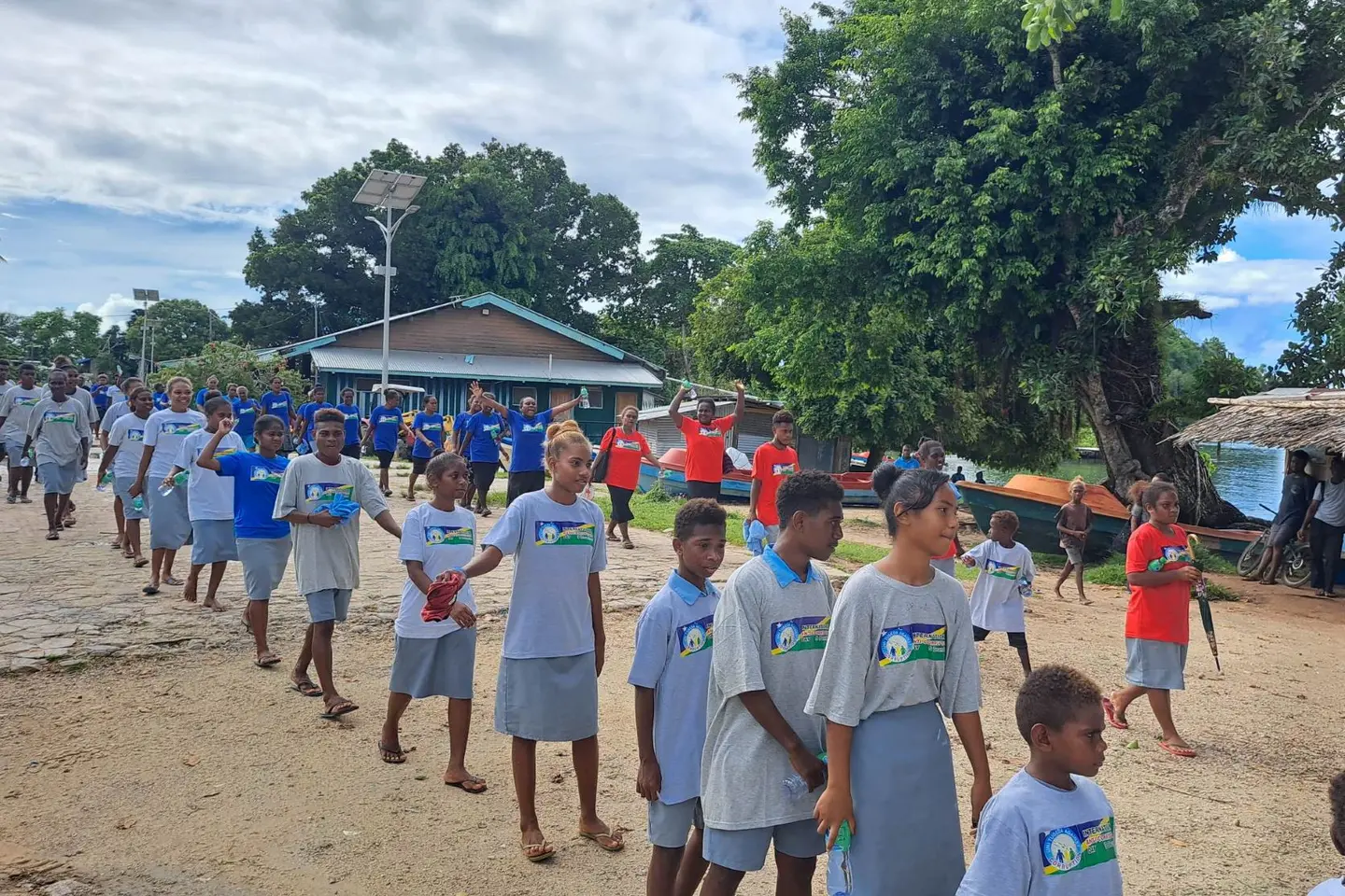 The Central Islands Provincial Government has pledged support to the Solomon Islands Independent Commission Against Corruption (SIICAC), in its mandatory
responsibility to fight against corruption in our society.