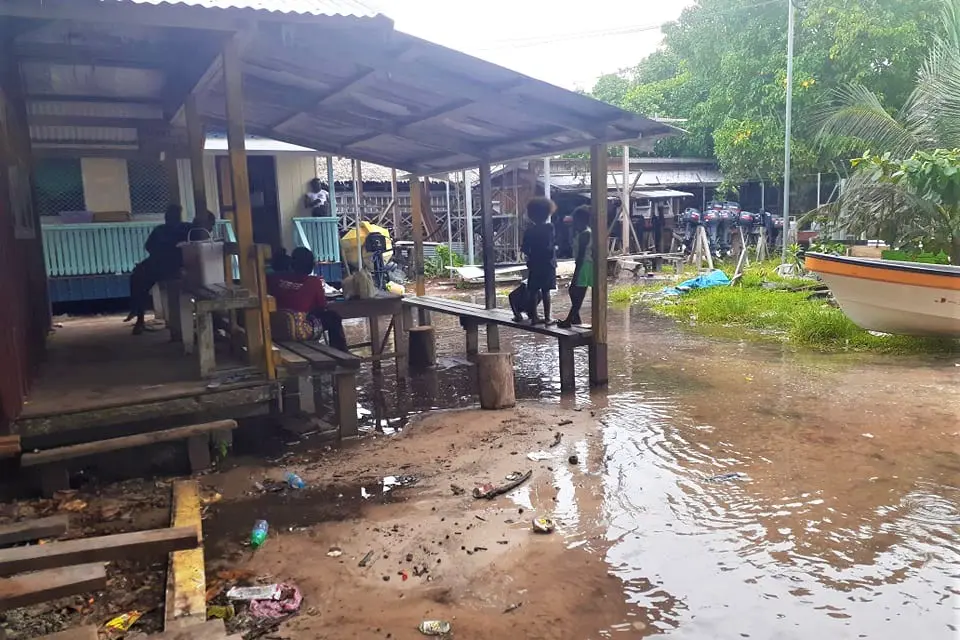 Residents on Taro island this week were caught by surprise when their homes were encroached by waves, especially those residing in the low lying coastal area.