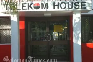 Solomon Telekom Limited received a new license in exchange for its old license, ending its monopoly over telecommunications services in the country.