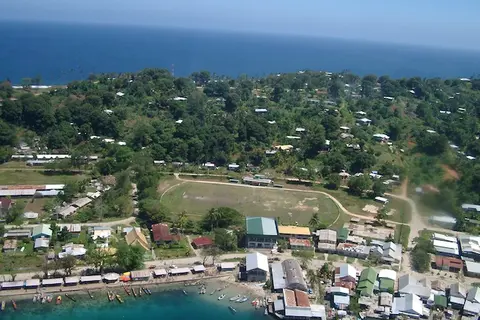 The incident happened between 11 pm and 12 midnight at a toilet located at the Waterfront Nite Club in Gizo.