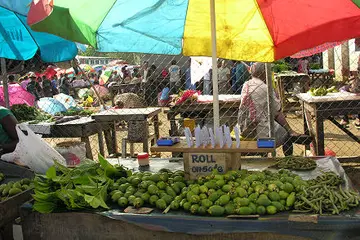 Although lot of Betlenut Vendors are locals, the owners are usually Chinese immigrants