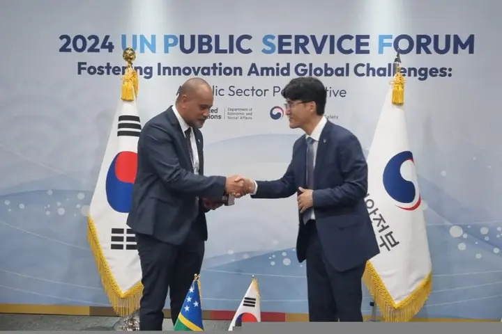 The Minister for Public Service, John Tuhaika Jr held a bilateral meeting with Deputy Minister for Planning and Coordination, Mr. Jung, Young Jun.