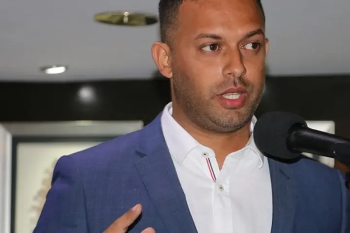 “We would like to think that political parties and members are exercising maturity that would also help protect Solomon Islands’ reputation in attracting Foreign Direct Investment (FDI)," SICCI Chair, Mr Jay Bartlett, said.