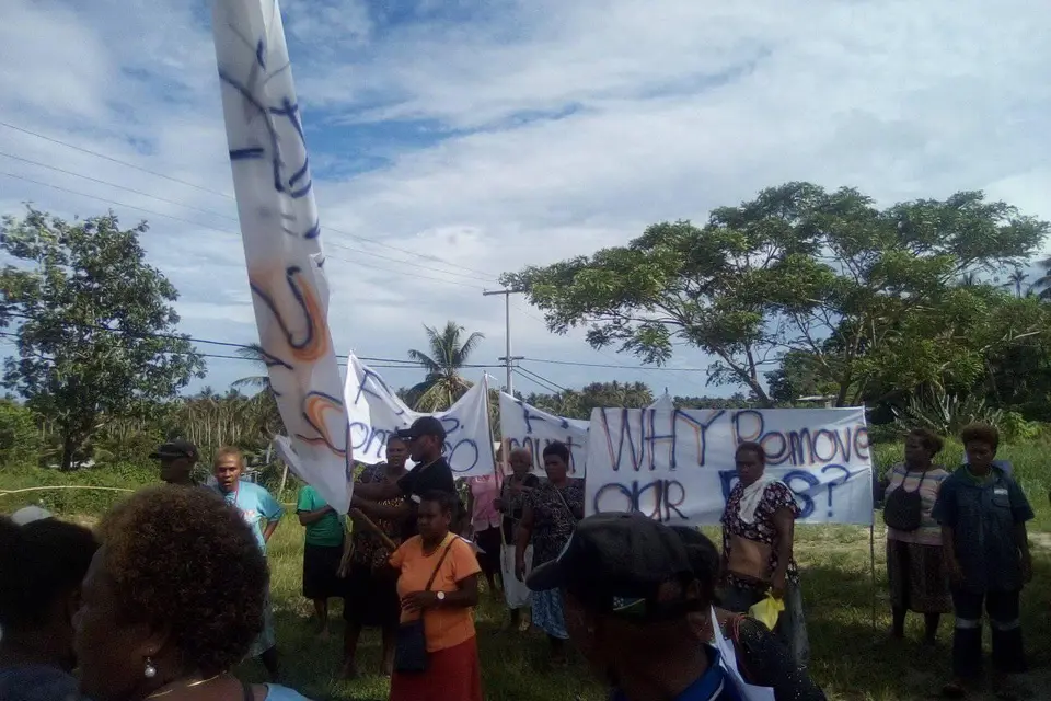 The protest was streamed live on Facebook by the Youth Online Campaign - a youth movement seeking to empower youths through training and dissemination of information.