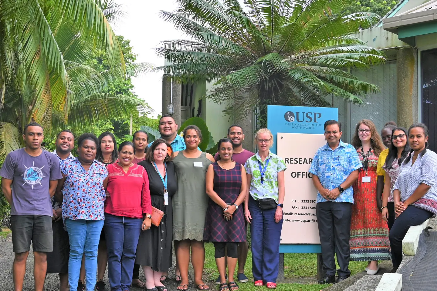 A team including ACIAR's Capacity Building Officer for the Pacific, Ms Joy Hardman, PASS-CR Programme Coordinator, Dr Linda Wess and Communications Director for the PASS-CR Programme, Ms Tash Turgoose, visited the USP Laucala Campus to engage with scholarship recipients.