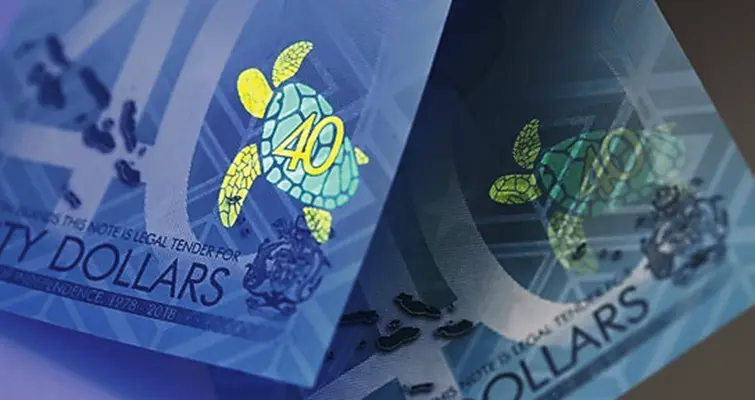 One of the note’s more alluring features is a sea turtle that glows under ultra-violet light.